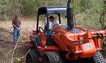 В России начались продажи тяжелых траншеекопателей Ditch Witch RT115 Quad