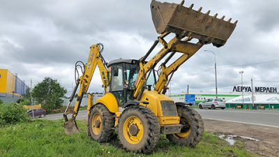 Как выбрать экскаватор-погрузчик New Holland с наработкой? Советы опытного продавца