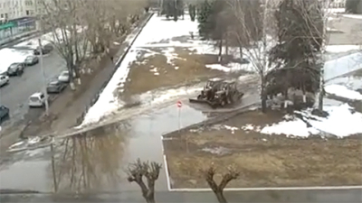 Руководство по борьбе с лужами от костромских коммунальщиков (видео)