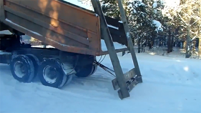 7 нестандартных видео о дорожно-уборочных машинах
