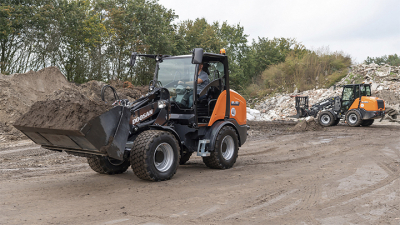 Компания Doosan заключила контракт на производство мини-погрузчиков с Tobroco-Giant