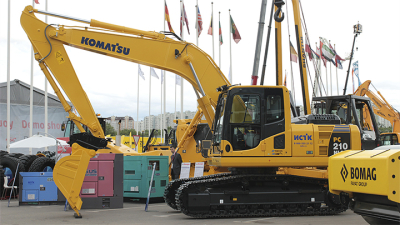 Reuters: в текущие планы Komatsu не входит полное прекращение деятельности в РФ