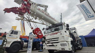 Российские крановые заводы на CTT Expo. Отечественная сталь, новые шасси и улучшенные характеристики