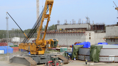 1350-тонный гусеничный кран Liebherr будет строить реактор БРЕСТ-ОД-300