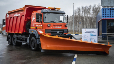 В России выпущена первая коммунальная газомоторная машина