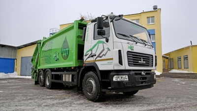 Новый 12-тонный мусоровоз МАЗ готов к тестам в городских условиях