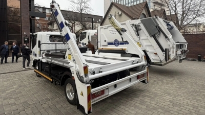 Марка AMBERTRUCK представила новую электрическую коммунальную технику