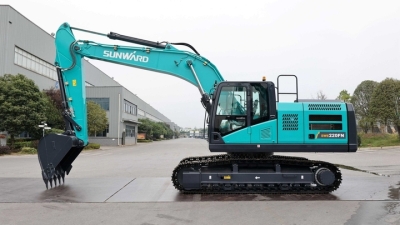 Новый экскаватор SUNWARD SWE220FN готовится к выходу на рынок