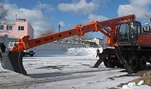 Группа ГАЗ в условиях кризиса не приостановила обновление модельного ряда: новый экскаватор-планировщик и погрузчик
